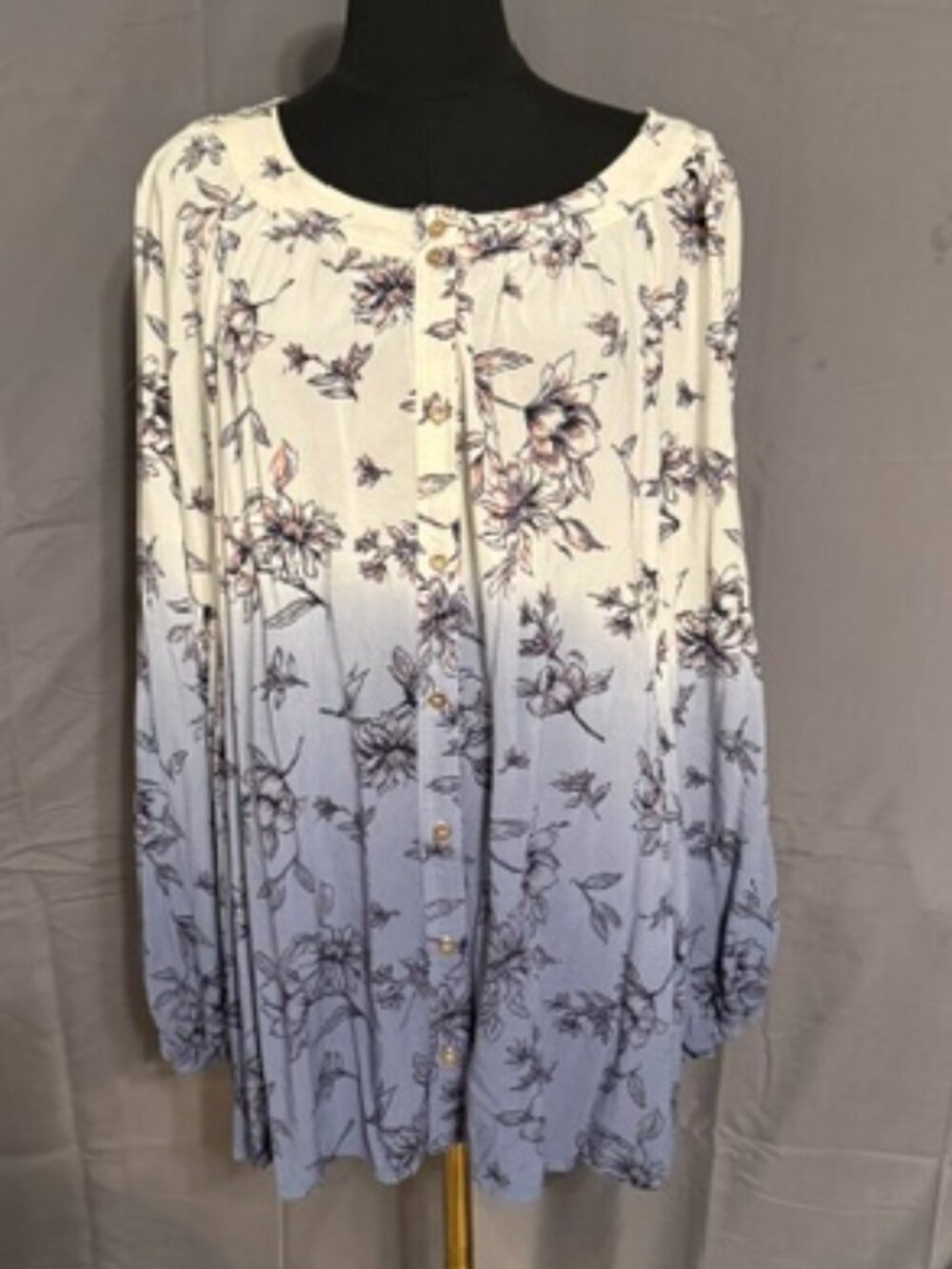 LANE BRYANT Button-Up Blouse Size 22/24
